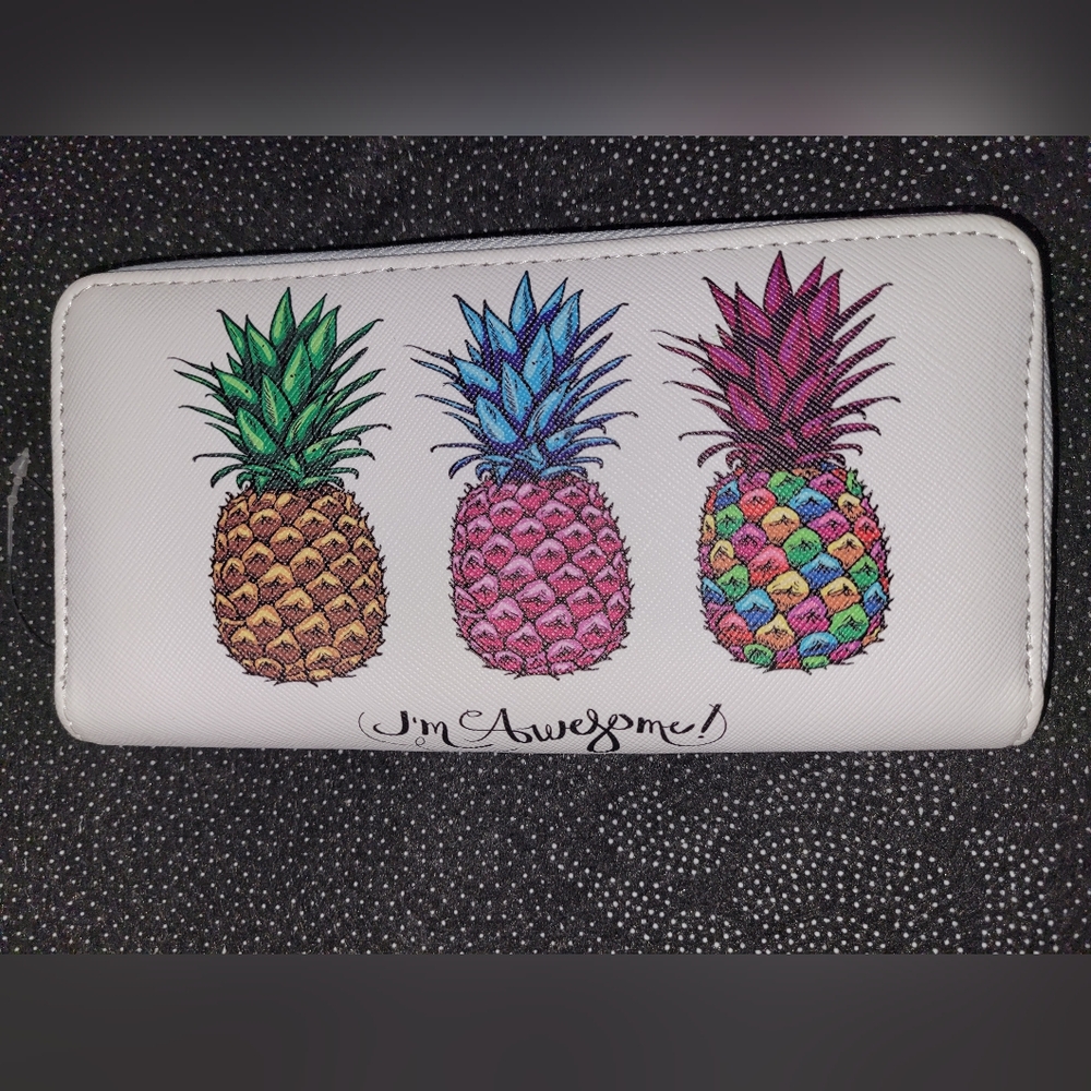 Badya White Pebbled Vegan Leather Full Zip Around Wallet Pineapple Design...